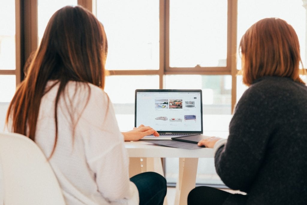 Estrategia Comercial Digital: Cómo conseguir clientes y fidelizarlos para siempre